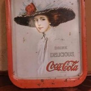 Vintage Coca-Cola tin tray.